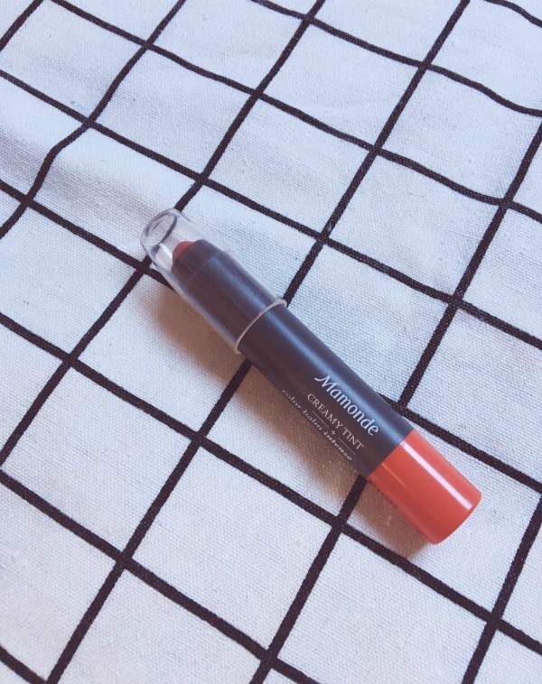 适合夏天的亮色口红测评,夏日必备滋润口红