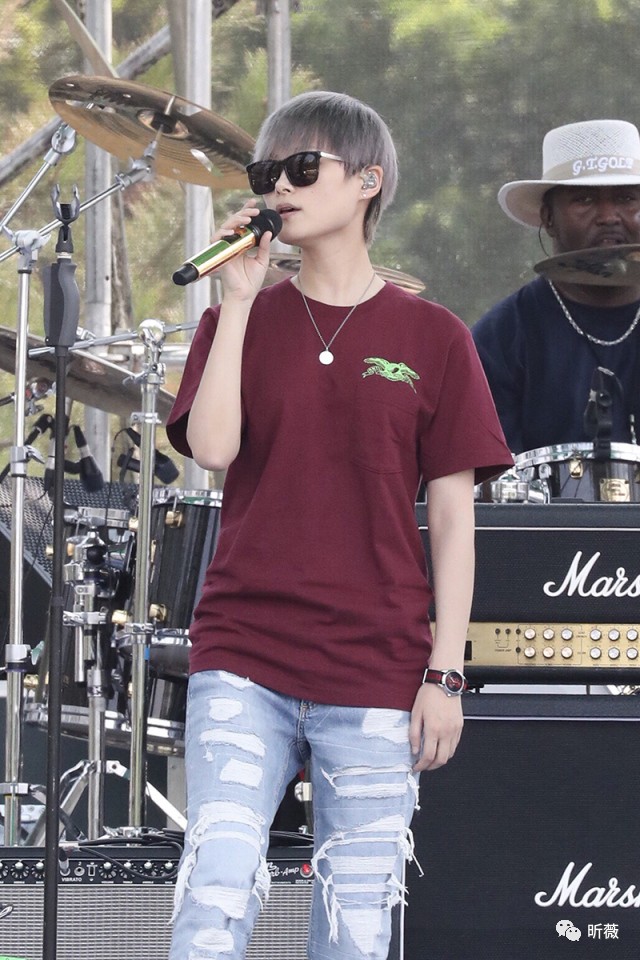 t恤如何整理穿搭,你的t恤不再单调