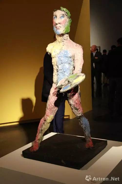 吕佩尔茨简介,吕佩尔茨最新视频