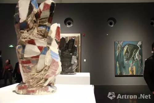 吕佩尔茨简介,吕佩尔茨最新视频