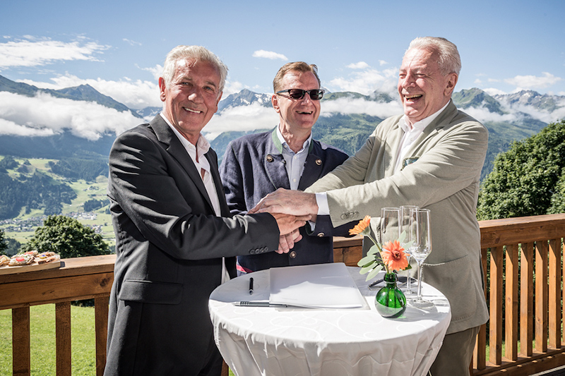 今日消费资讯：Bally发布2017秋冬男士包袋系列、阿尔卑斯山将开出六善酒店