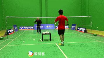 单打猛攻不下，何不试试打吊结合