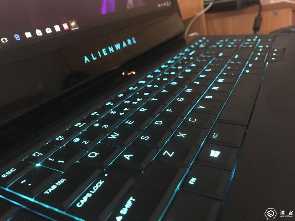 dell外星人最高端台式机,dell笔记本和外星人哪个更好