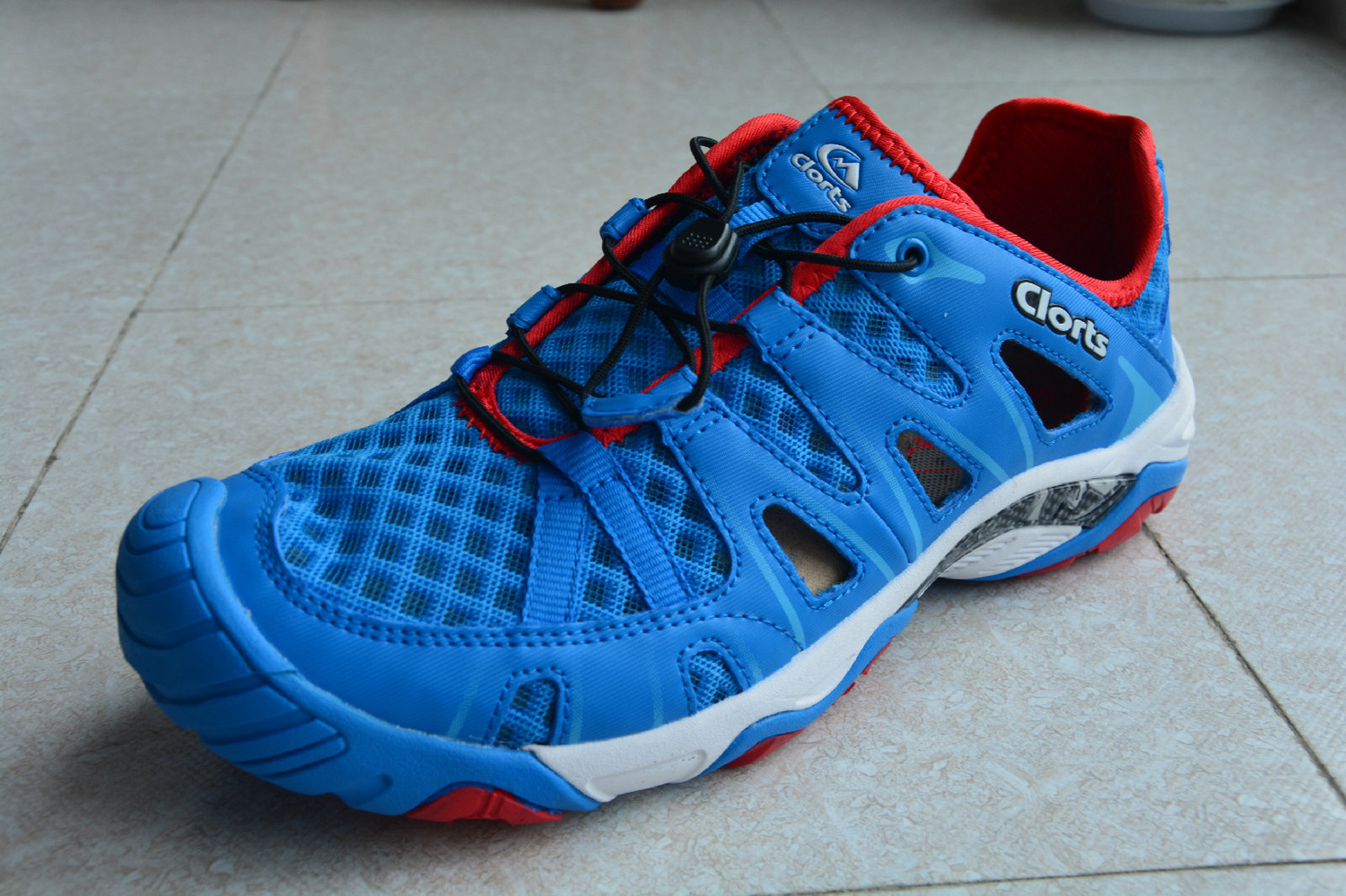 新款阿迪溯溪鞋测评,新款溯溪鞋涉水鞋