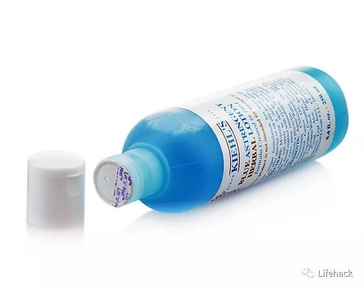 男生毛孔粗大出油用什么护肤品好,男生护肤品推荐补水控油收缩毛孔