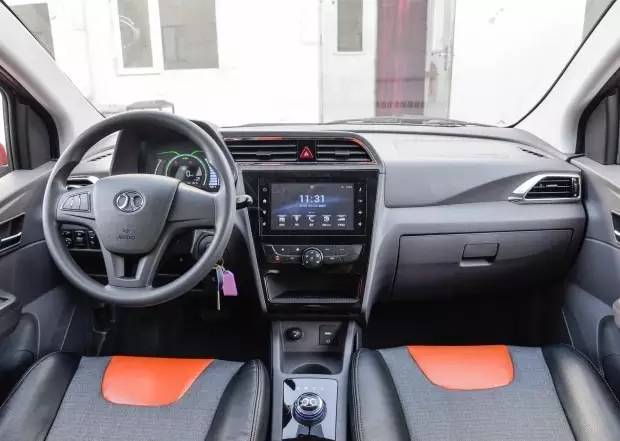 英伟达2023年营收和净利润,英伟达2024年净利润预计