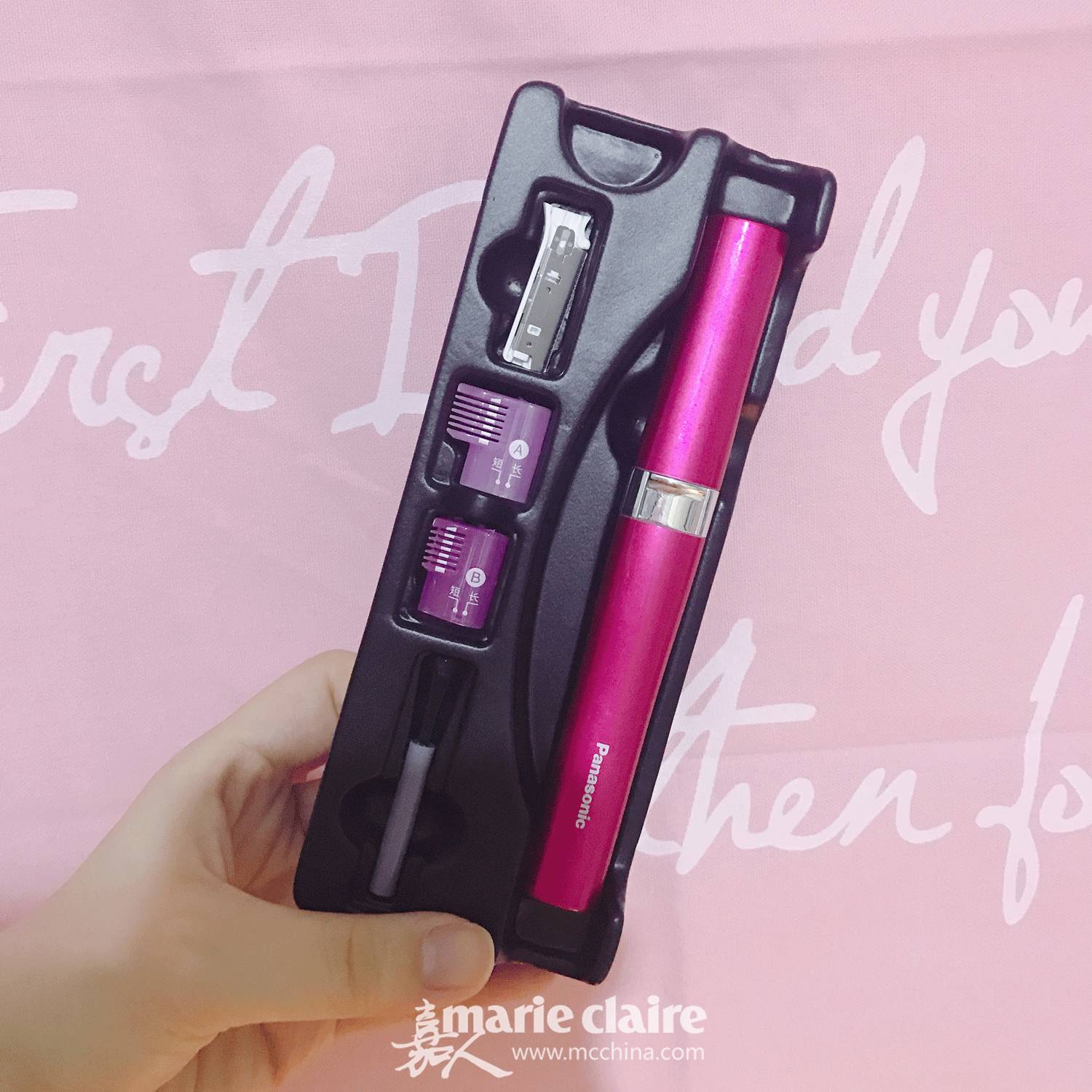 化妆台上的护肤品都是安全有效的,化妆台上必备的10件神器