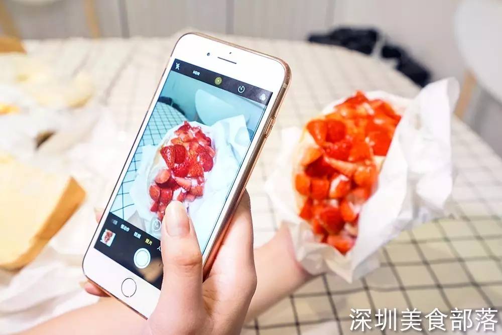 史上最邪恶的芝士包轰炸福田CBD,5层流心,还买一送一!