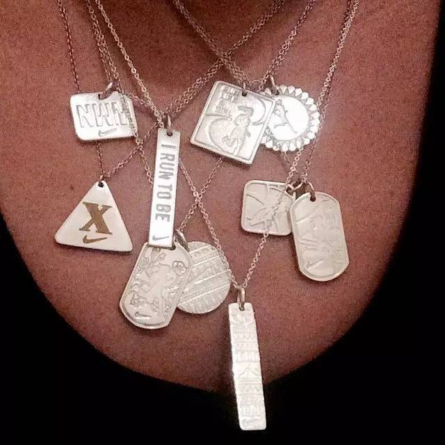 每个女孩都应该有一个tiffany,每个女人都想拥有一件蒂芙尼