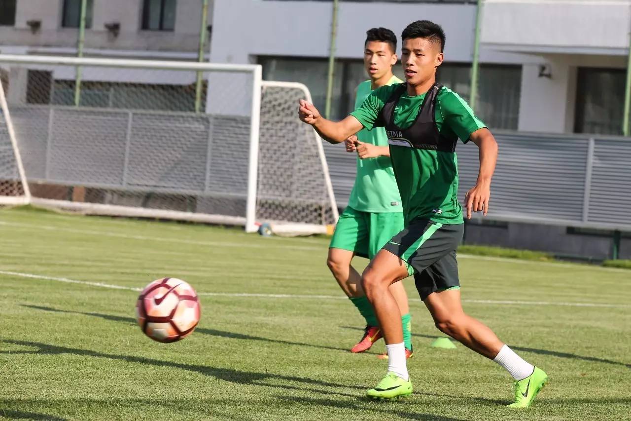 青春派足球,青春派李可