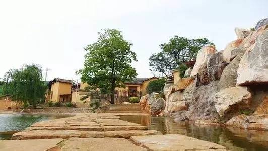 东风韵和可邑小镇哪个好玩,可邑民族文化生态旅游村