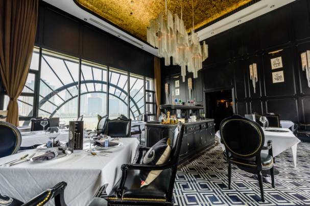 何以琛以玫餐厅,何以琛应晖香港吃饭