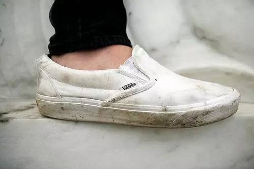 直男们求求你，衣服别再这么穿了，否则下一个七夕还是你自己过！