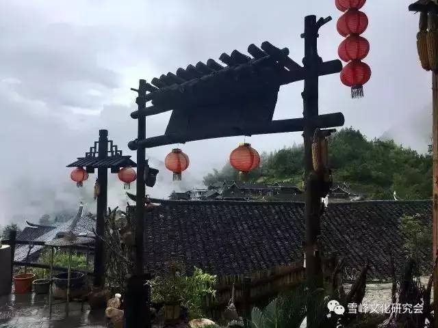 “雪峰山旅游扶贫新变化”采风活动佳作之七：那山那人