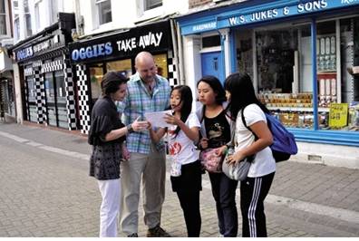 贴士丨出国旅游语言不通？掌握这些小窍门，尴尬统统拜拜