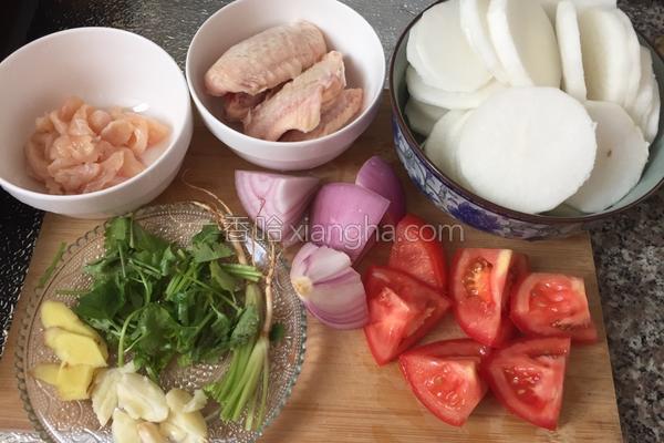 泰式萝卜鸡脚,蘑菇萝卜鸡汤