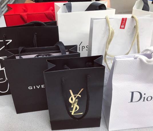 “中国女留学生娶不得！”寂寞？挥霍？倒贴老外？这个锅我们不背！