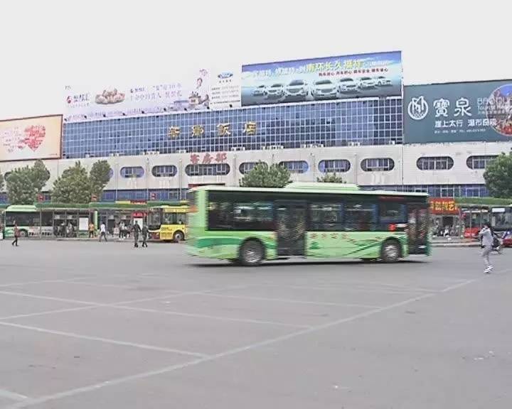 新乡火车站改造后效果图,广场华丽变身