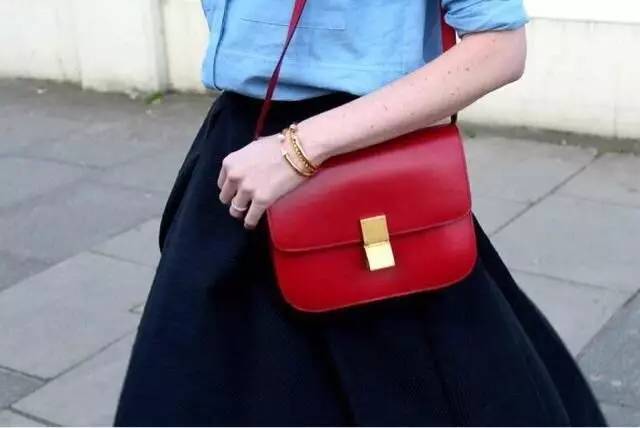 为什么女人都想拥有celinebox,为什么每个女人都拥有一个钻戒