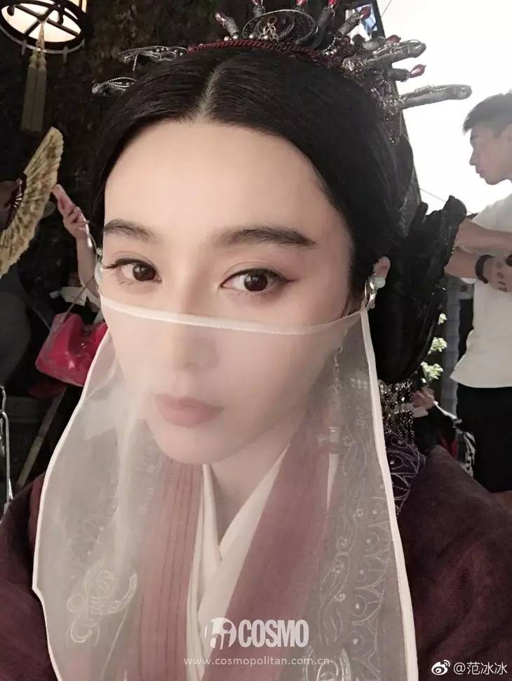 范冰冰高低眉怎么调整,美人计对策