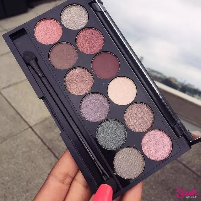 哪款平价眼影盘比较好用,哪些牌子的四色眼影盘好用到哭