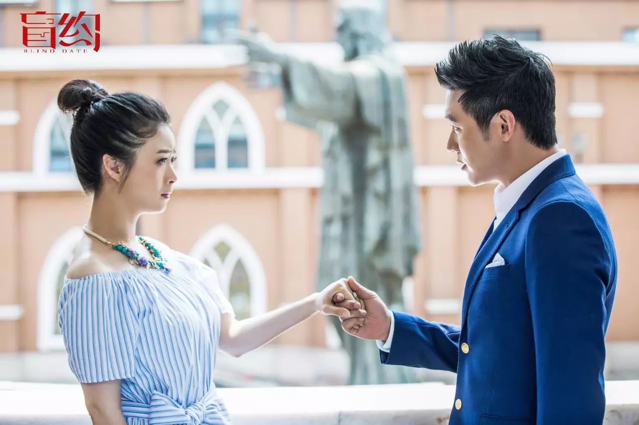 影视日报｜管虎战争片《八佰》苏州正式开机；2天3亿！《蜘蛛侠》强势归来激活开学季；《失业生》举办张国荣庆生会追忆哥哥音容笑貌