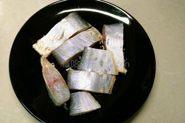 香煎白鳞鱼泡多久,香煎白鳞鱼鸡蛋