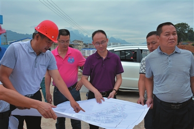 浓墨重彩,浓墨重彩铸辉煌