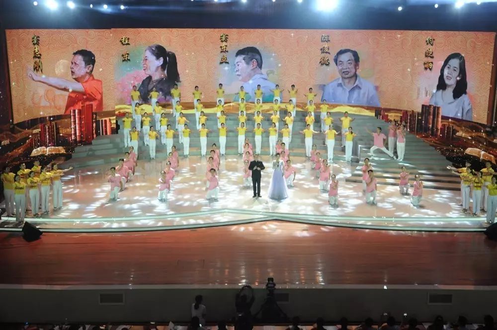 2017河南最美教师颁奖典礼心得,河南最美教师颁奖晚会节目