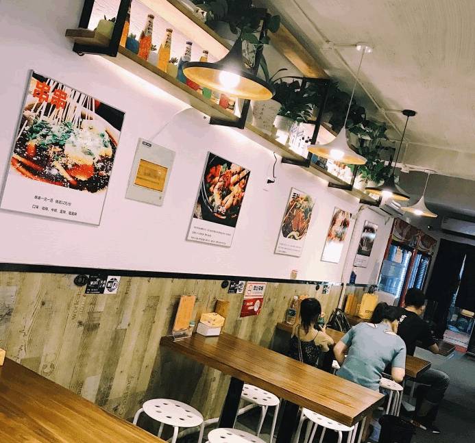 薛之谦出现在串串店,薛之谦的串串店在哪里