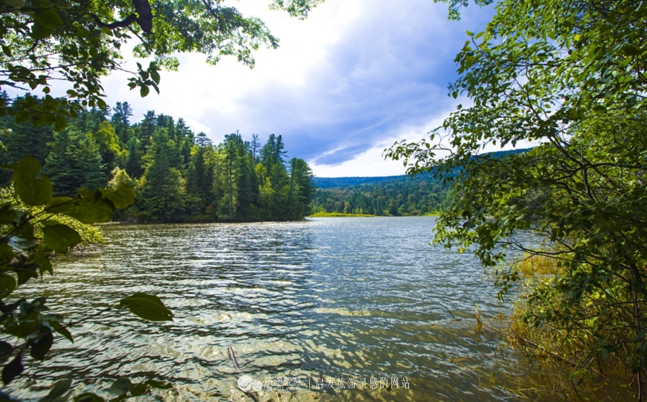 火山口探秘完整视频,镜泊湖火山口免费景点