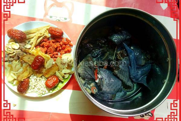 当归党参乌鸡汤坐月子可以喝吗,当归党参乌鸡汤孕妇可以吃么