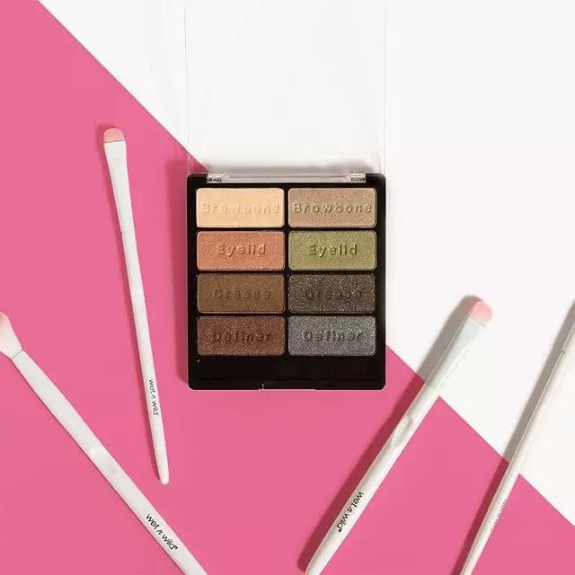 哪款平价眼影盘比较好用,哪些牌子的四色眼影盘好用到哭