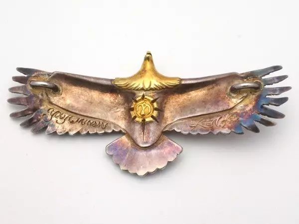 配饰除了丝巾还有什么,日本复古银饰品牌