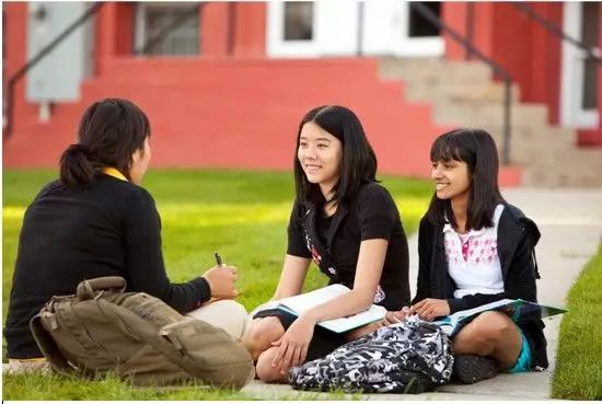 iPhone8在长沙卖的最好？！而这台手机背后这些人的辛酸你都知道吗？