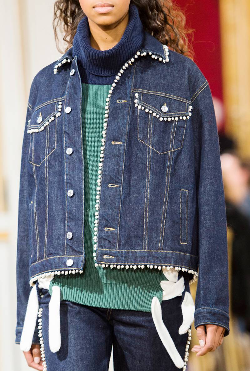 杨幂周冬雨时尚任性穿,杨幂周冬雨t恤