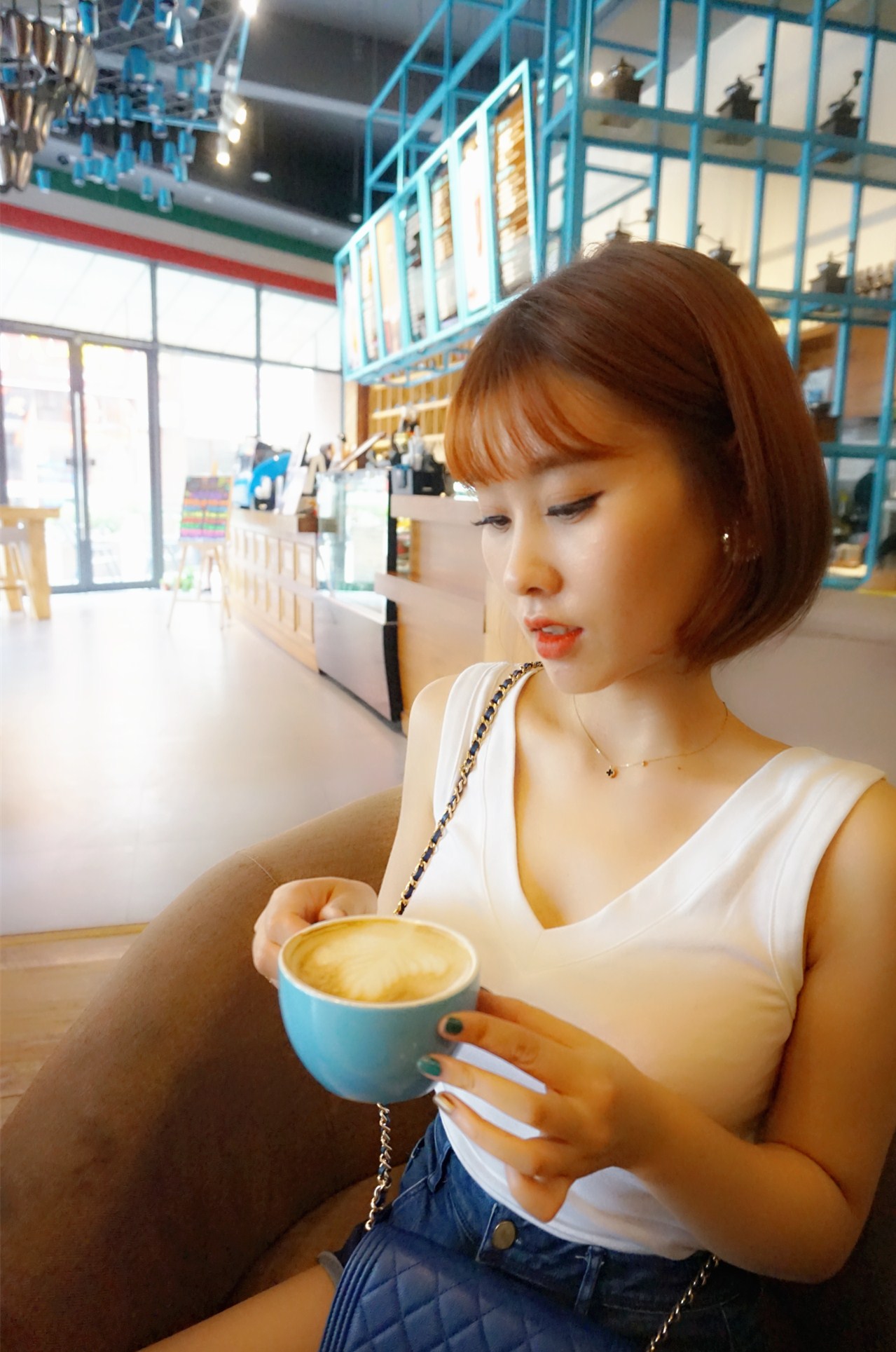 阿玛尼红气垫粉底液测评,底妆之王