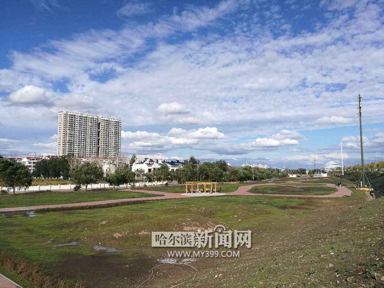 「好事」松北区又一处市民休闲广场近日建成投用｜位于学海街与滨水大道占地约8一10个足球场