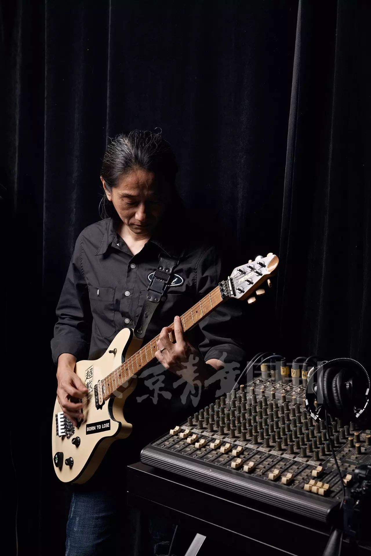 摇滚歌手高旗代表作,摇滚歌手高旗最早的作品