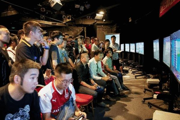 实况足球2024冠军赛,实况足球2018世界杯决赛