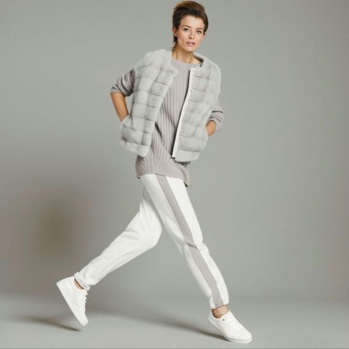 羊绒什么牌子性价比高,在哪里可以买到正品大牌羊绒