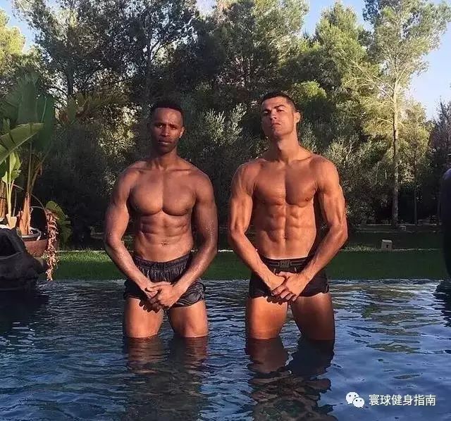c罗的肌肉是自然还是科技,c罗的肌肉特别像李小龙