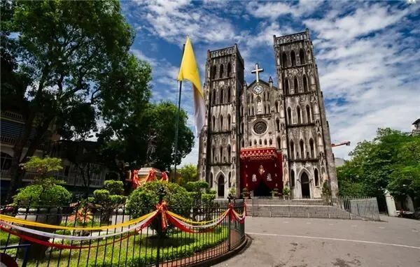 合肥人出国自驾游,合肥市人坐动车外出