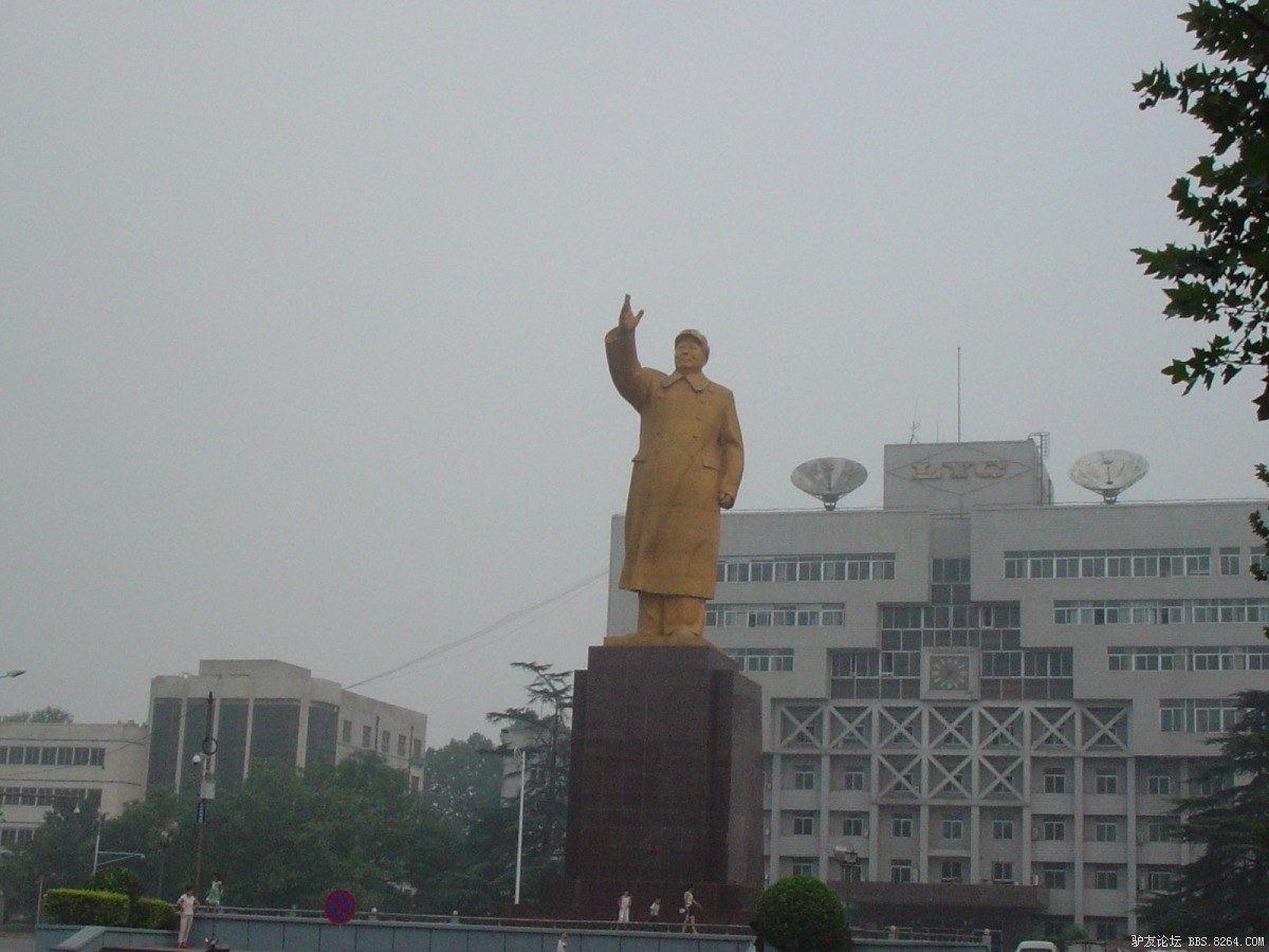 一个人一台车到西藏,一个人一辆车直通拉萨