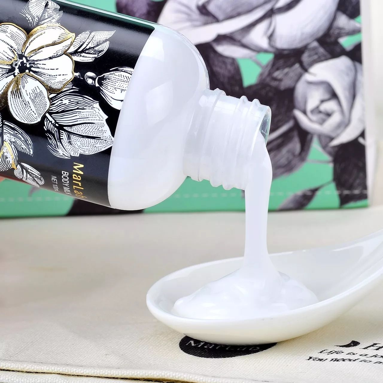 旅行洗护8件套,旅行携带方便的洗护套装