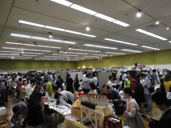 第十届中华料理支援展暨第五回华人微商展成功举办，打造华人圈商务盛会