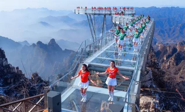 洛阳洛浦玻璃栈道在哪,河南洛阳木札岭景区玻璃栈道