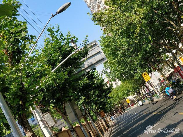 一加3500元手机性价比,1499元一加5手机