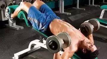 方形胸肌图片欣赏,方形胸肌