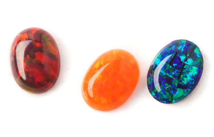 欧泊变色龙,变色龙欧泊